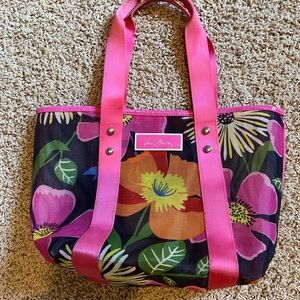 vera bradley beach bag tote! great condition waterproof for pool or beach bag